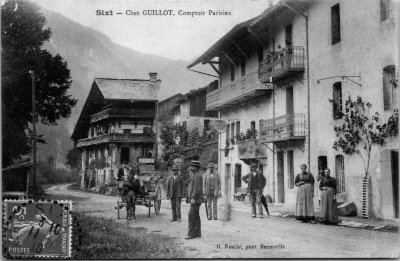 Carte postale de Sixt, Chez GUILLOT - Comptoir Parisien