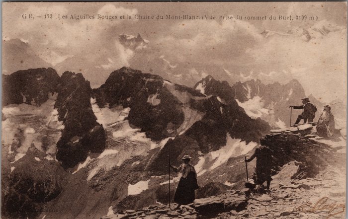 Les Aiguilles Rouges et la Chaine du Mont Blanc vue depuis le Buet