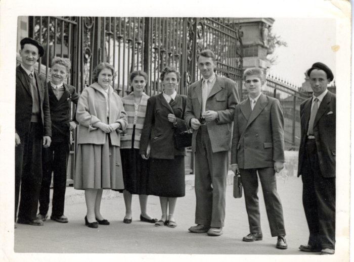 Photo de groupe à Paris -1958